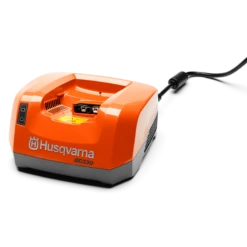 Husqvarna Acculader QC330