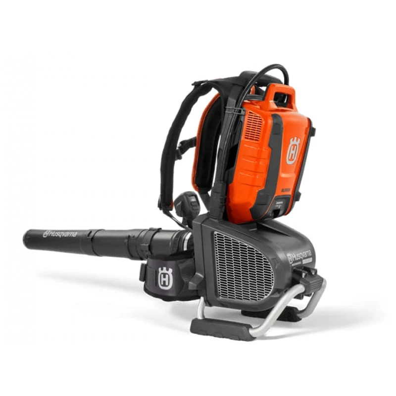 Husqvarna 550iBTX Ruggedragen Bladblazer 3 Husqvarna 550iBTX Ruggedragen Bladblazer